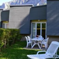 Chalets et Gites du Quié، فندق في ليه كابان