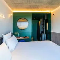 TRIBE Paris Clichy, hotel em Clichy