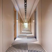 UPTO Hotel, hotel near Xiamen Gaoqi International Airport - XMN, Xiamen