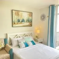 Cozy Studio Unit with Balcony Near Mactan Airport, Sea & City View, hotel v mestu Lo-oc