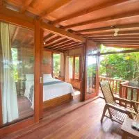 Lajolla Waterfall Resort,Luk的飯店