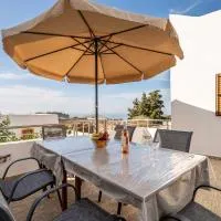Serenity House - Magic sunsets, hotel di Asfendioú