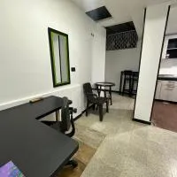 Apartamentos FM 211、Líbanoのホテル