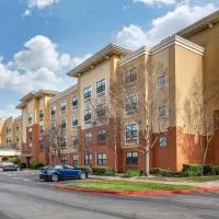 Extended Stay America Premier Suites - Oakland - Alameda, hotel di Alameda