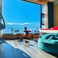 Super Invincible All Seaview Villa, hotel near Dali Fengyi Airport - DLU, Dali