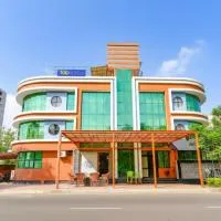 Fabhotel Siddharth Corporate, ξενοδοχείο σε Gandhinagar
