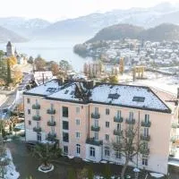 Hotel Eden Spiez، فندق في سبيز