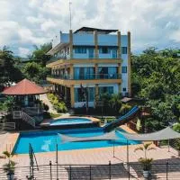 Sacaan Tropical Breeze Resort、Sogodのホテル