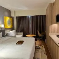 Cleo Suites at Novotel Hotel Residences near Makati, viešbutis Maniloje