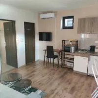 Apartman LIPA-Lipovac Bajakovo! Parking,Wi-Fi, hotel en Lipovac
