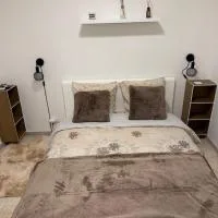 Studio Cosy, ξενοδοχείο σε Auneau