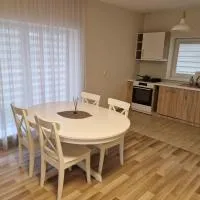 FB kotedžo apartamentai โรงแรมในเครทิงกา