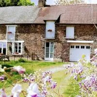 Grand Gîte Ty Lizmaël en Brocéliande- max 10 pers, hotel v mestu Mauron