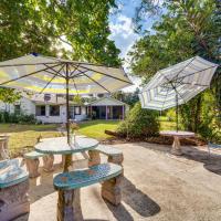 1 Mi to Historic Dtwn Sanford! Pet-Friendly Unit, hotel near Orlando Sanford International Airport - SFB, Sanford