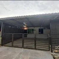 28 Pauh Indah Homestay, hotel di Arau