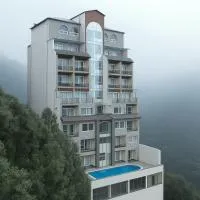 Q' Nest Hotel Cloud End Lansdowne, hotel a Lansdowne
