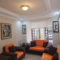 Casa grande cerca de todo, hotel near Mariscal Lamar International Airport - CUE, Cuenca