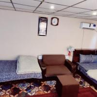 Blue Star Guest House Shahr e Naw Kabul, hotel near Hamid Karzai International Airport - KBL, Kabul