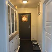 Modern Apartment - Perfect Location, hotel u gradu Vosevangen