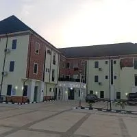 Hotel Enigma, ξενοδοχείο στο Owerri