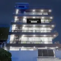 Super Townhouse Rispana River Dehradun Formerly Nivasa Home Stays, hotell sihtkohas Dehradun