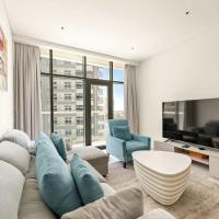 Stylish 1BR in Palm Jumeirah with Rooftop Pool, hotel near Jebel Ali Seaplane Base - DJH, Dubai