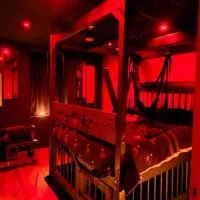 Apocalypse Love Room, hotel en Vianne