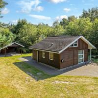 Holiday Home Angantir - 4-8km from the sea by Interhome, kh&aacute;ch sạn gần Laeso Airport - BYR, Byrum