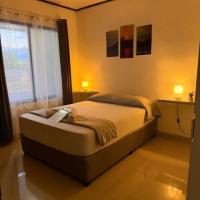 Casa Bosque GuestHouse & Car Rental - Free SJO Airport Shuttle โรงแรมใกล้สนามบินนานาชาติฮวน ซานตามาเรียในDesamparados