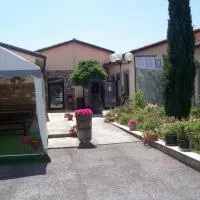 Ostello Del Volo, hotel v destinaci Sigillo