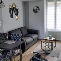 Maison Au 14, hotel v mestu Tours-sur-Marne