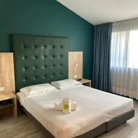 Green Hotel, Hotel in Vergiate