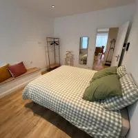 La Location des Géants - Appartement avec terrasse, готель у місті Дуе