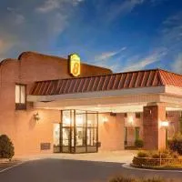Super 8 by Wyndham Metropolis, hotel in Metropolis