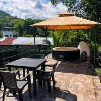 Cabaña de campo la MariaCa, hotel em Utica