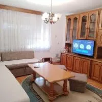 Apartman Čeliković centar Šamca, parking, balkon, WiFi, hotel in Bosanski Šamac