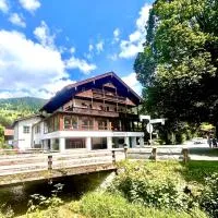 Hotel garni Königslinde - Wandern, Radeln, Skifahren & Genießen, hotel din Bayrischzell