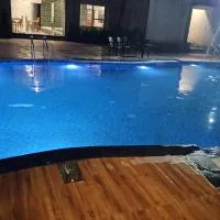 Five Elements Hotels Corbett Crown Resort Jim Corbett, hotel in Rāmnagar