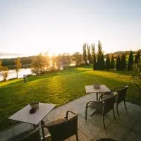 Pernica에 위치한 호텔 Šiker B&B Hotel