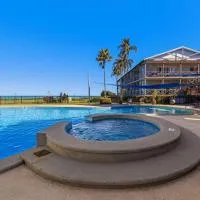 Moonlight Bay Suites โรงแรมในบรูม