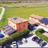 Viesnīca AGRITURISMO DA LAURA pilsētā Povoletto