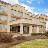 Spark By Hilton Watertown, מלון בווטרטאון