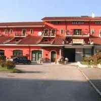 MARCHESINA RESORT srls, hotel v destinácii Teggiano