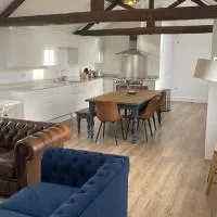 Eastfields Farm Barns, hotel in Melchbourne