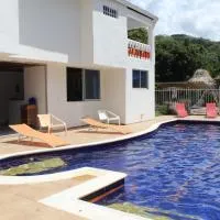 Casa moderna con piscina privada, Jacuzzi, Melgar Tolima，梅爾加的飯店