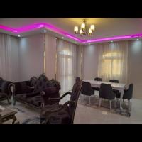 شقة مفروشة رائعة, hotel poblíž Capital International Airport - CCE, Kafr Mas‘ūd