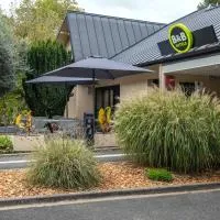 Niort में, होटल B&B HOTEL Niort Sud Venise Verte
