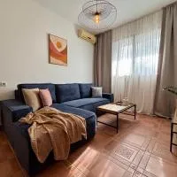 Flora Apartment - near the sea, hotel i Šušanj