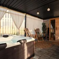Glamping Happiness - Natural Pool & Wellness, hotel a Ribnica
