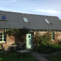 Special Offer, Cosy Cottage Near the Sea in Embo, hotel em Embo